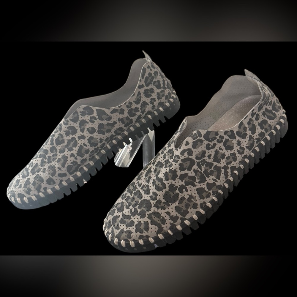 Ilse Jacobsen RARE BLACK SOLE Tulip Cheetah Leopard shoes EU 40 US Size 9.5-10